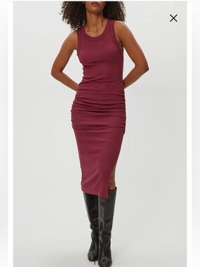 Ribbed midi dress